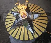 Решётка круг звезды (518198) поставка вечный огонь авторская  в Пушкино