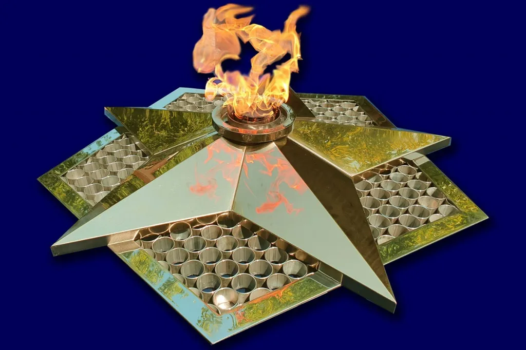 Вечный огонь в Пушкино красивое фото пламя газовой горелки для звезды вечного огня