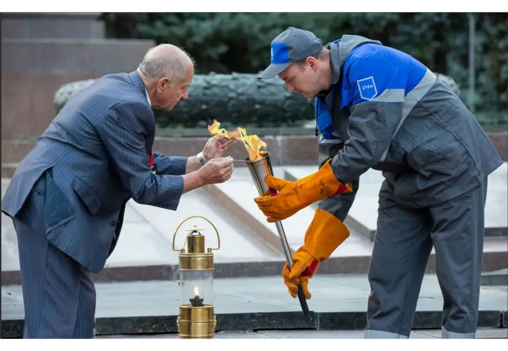 Лампа для переноса вечного огня в Пушкино 